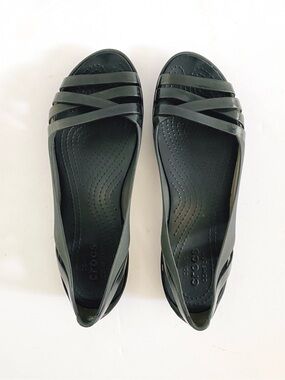 CROCS Women's Isabella Huarache 2 Flats